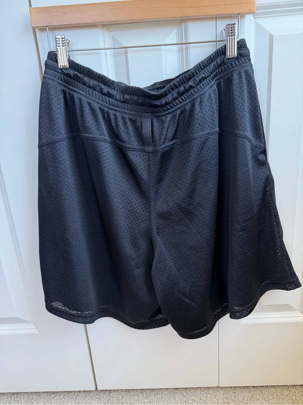 Lululemon Relaxed-Fit Mesh Training Short 8